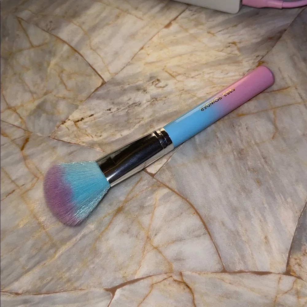 The Beauty Crop F203 Powder‎ Brush Pink Blue Ombre Synthetic Bristles